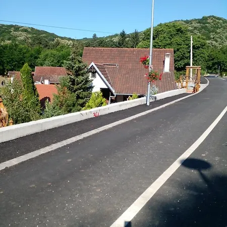 Skriveni Raj Apartment