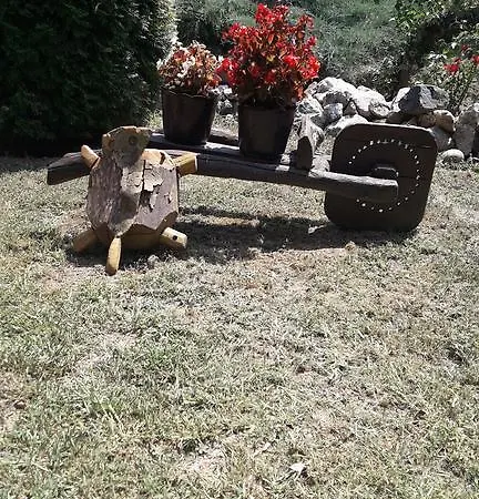 Apartment Skriveni Raj *