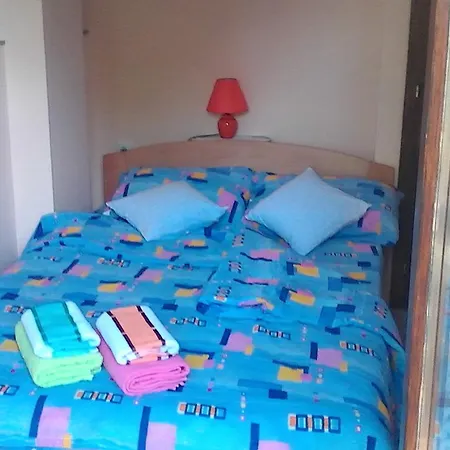 Apartment Skriveni Raj *