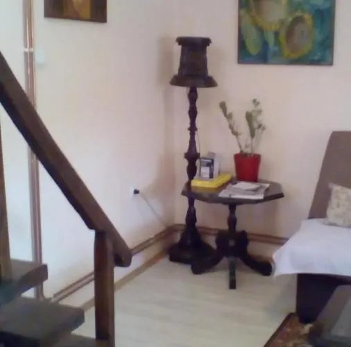 Skriveni Raj * 维尔蒂尼克